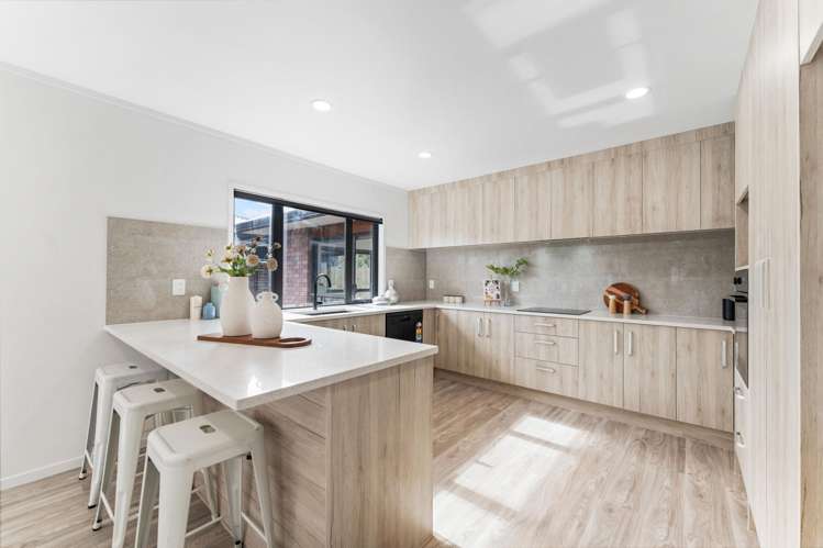 9 Freelance Terrace Pahurehure_6