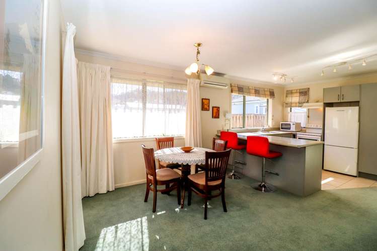 403 Court Street Thames_8