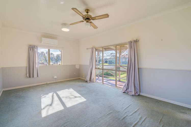 112 Sandspit Road Waiuku_8