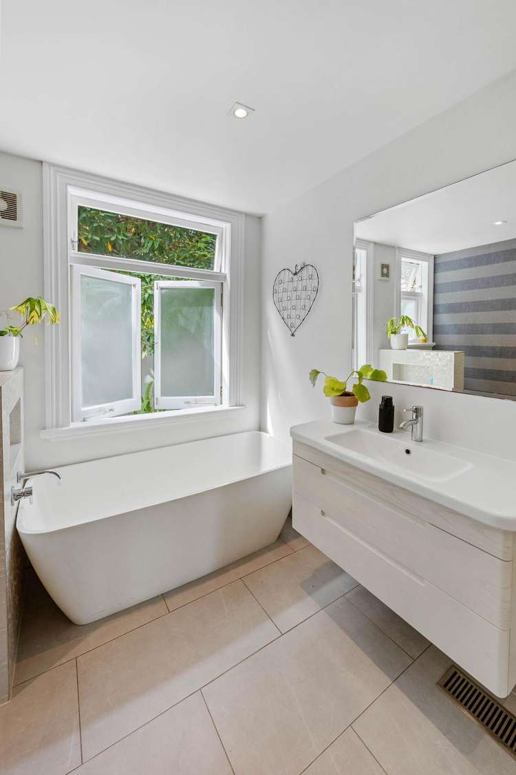 6 King Edward Street Mount Eden_16