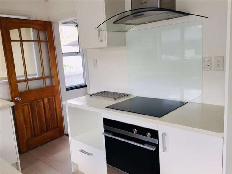 20 Rogan Street Mount Roskill_13