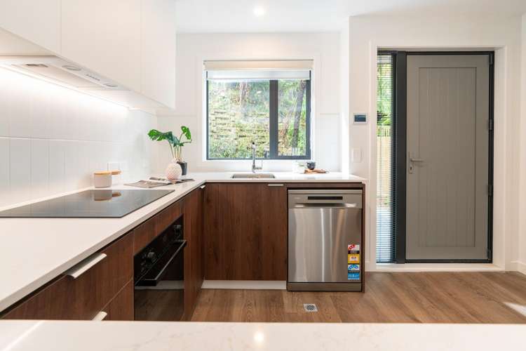 3,4,6/61 Madras Street Khandallah_10