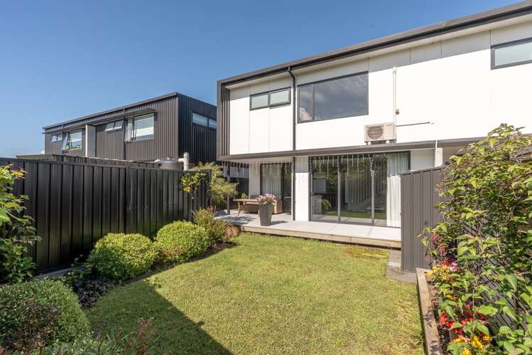 2/100 East Street Enderley_7