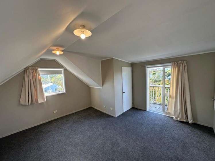 A/49 Aeroview Drive Beach Haven_5