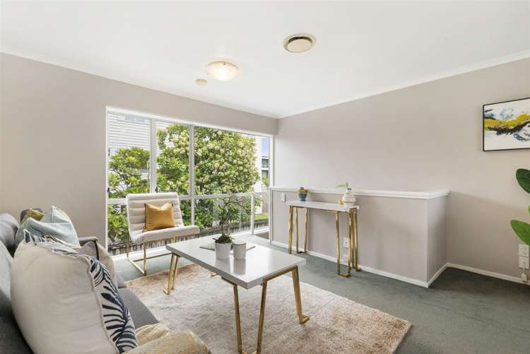 2/25 Inverness Road Browns Bay_2