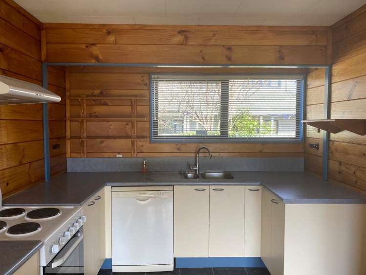 27 Wiremu Street Redwood_1