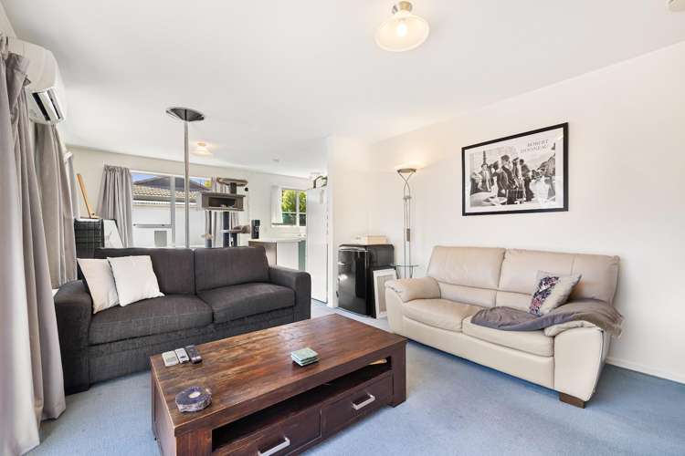 Flat 2/4 Bromley Road Bromley_7