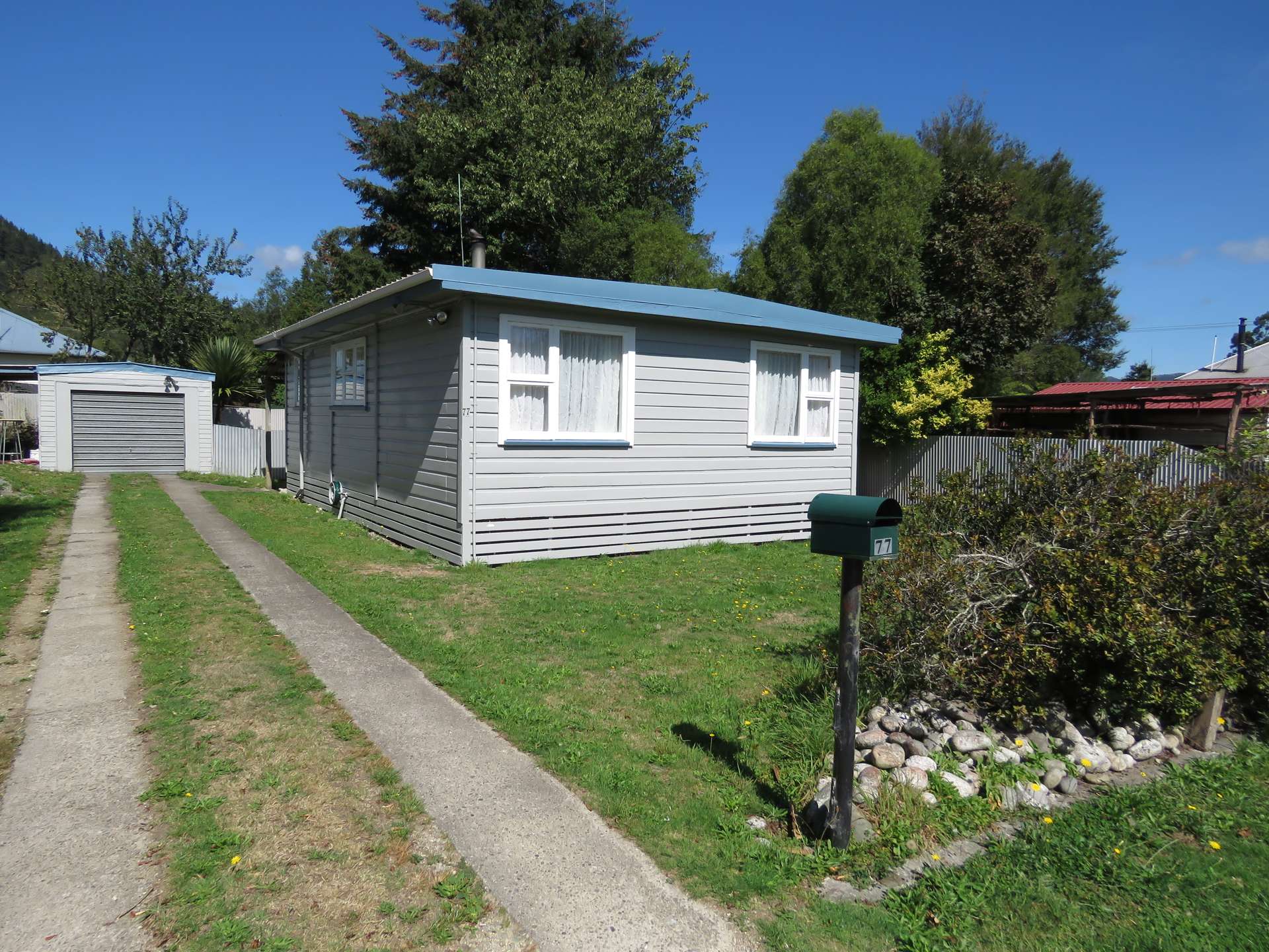 77 Church Street Reefton_0