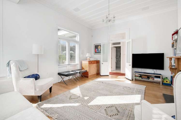 2 Tainui Road Devonport_14