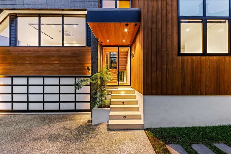 131a Beach Road Castor Bay_32