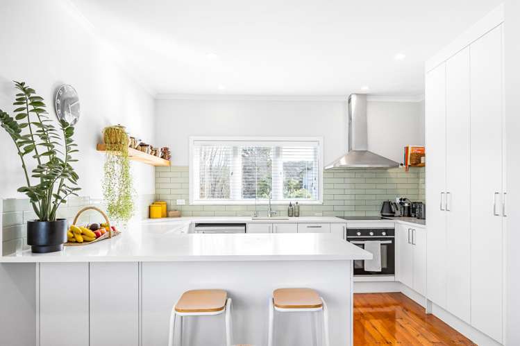 41 Parker Avenue New Lynn_2