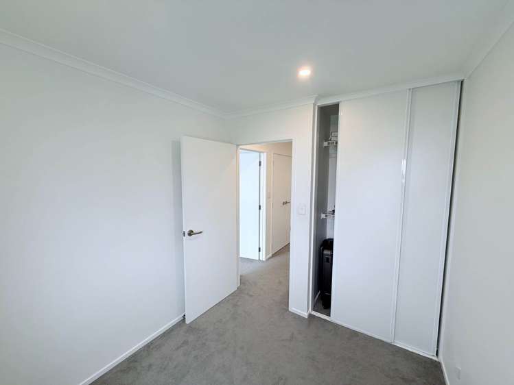 23 Green Bamboo Road Hobsonville_15