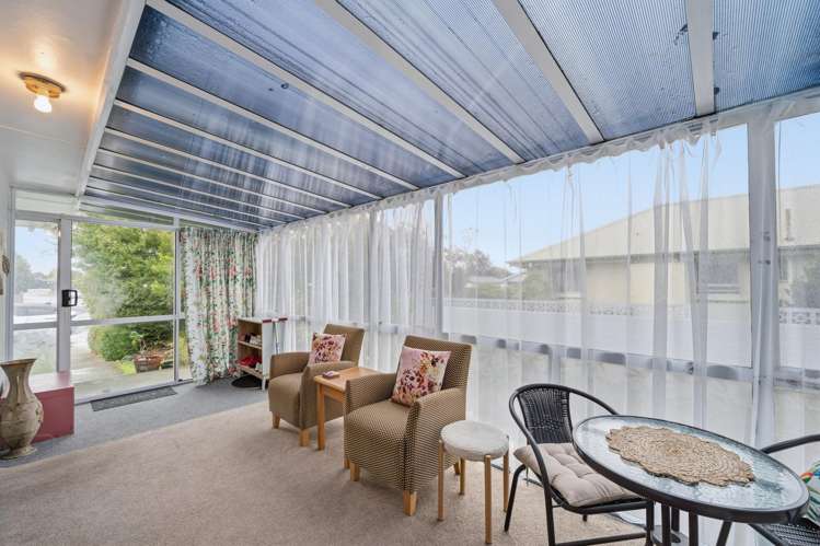 22 Orwell Crescent Newfield_12