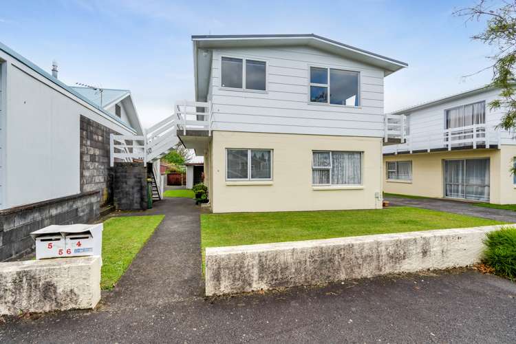 4 & 5/56 Tukapa Street Westown_1