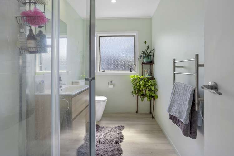 2/6 Short Street Papakura_5