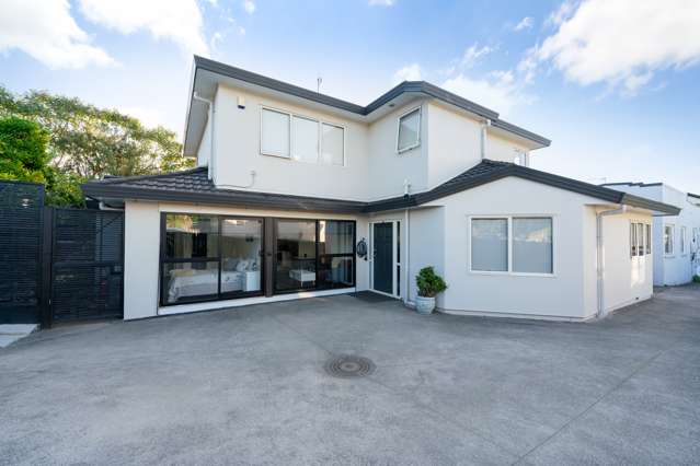 Brilliant location & Smart Returns!