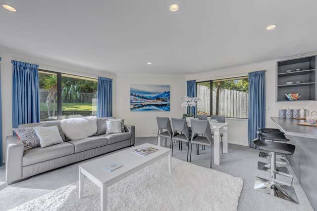 22 Toomer Place Beachlands_1