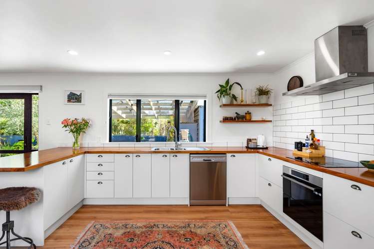 9 Allens Lane Clive_5