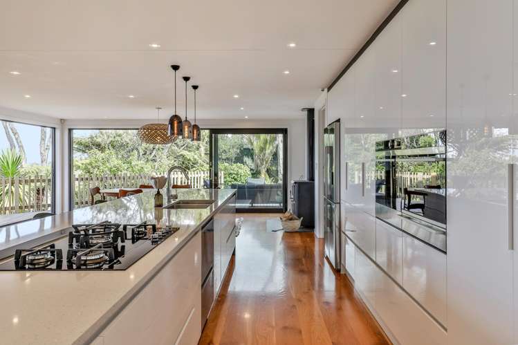 75 Minnehaha Avenue Titirangi_13