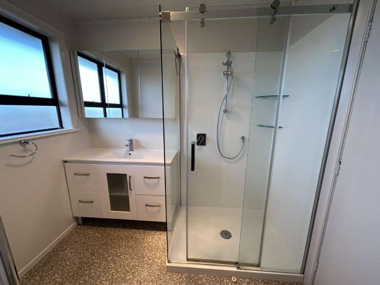 6 Benvenue Ave 11293_7