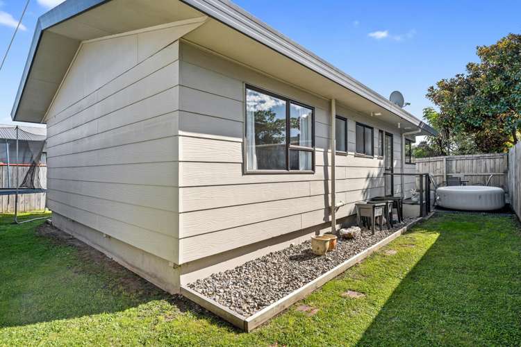 3/3 Tainui Street Stoke_13
