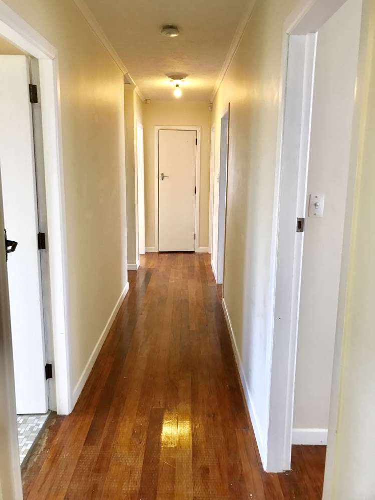 42 Archibald Road Kelston_6