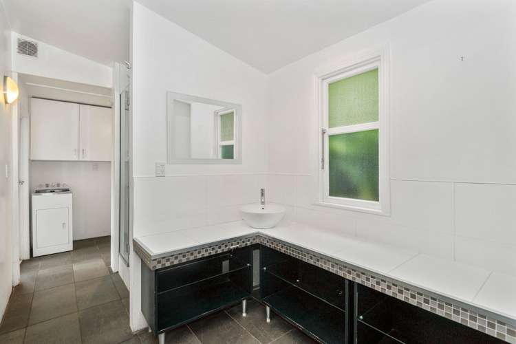 28 Cunningham Terrace Lyttelton_14