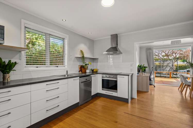 15A Queen Road_4