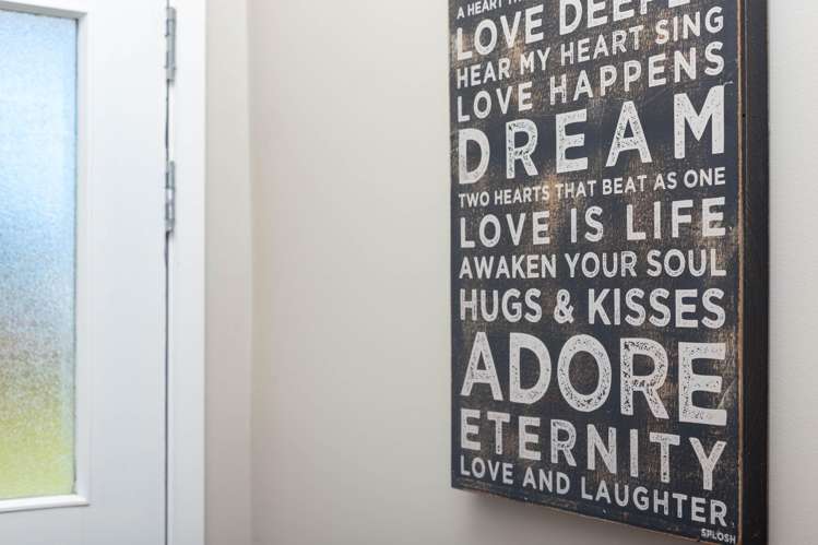 7 Croft Place Greymouth_15