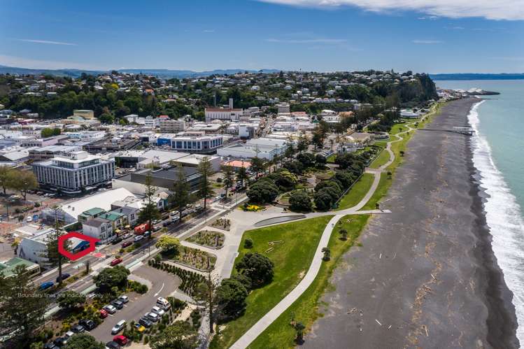 209 Marine Parade Napier South_1