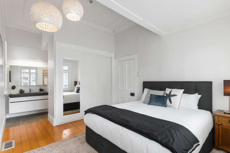 21 Carlton Gore Road Grafton_11