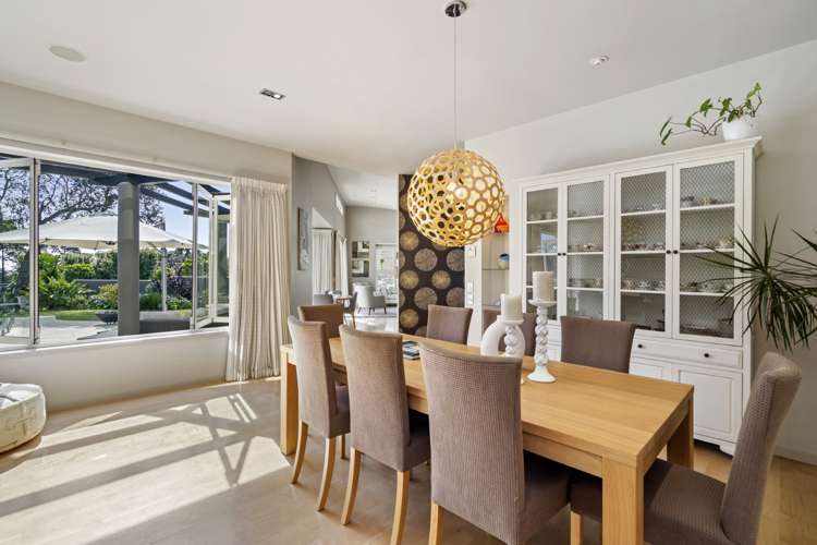 2/2 Clifton Road Hauraki_9