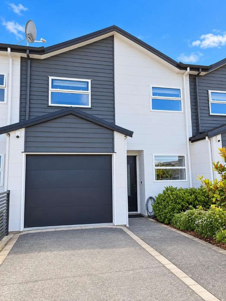 8 Torea Place 10954_17