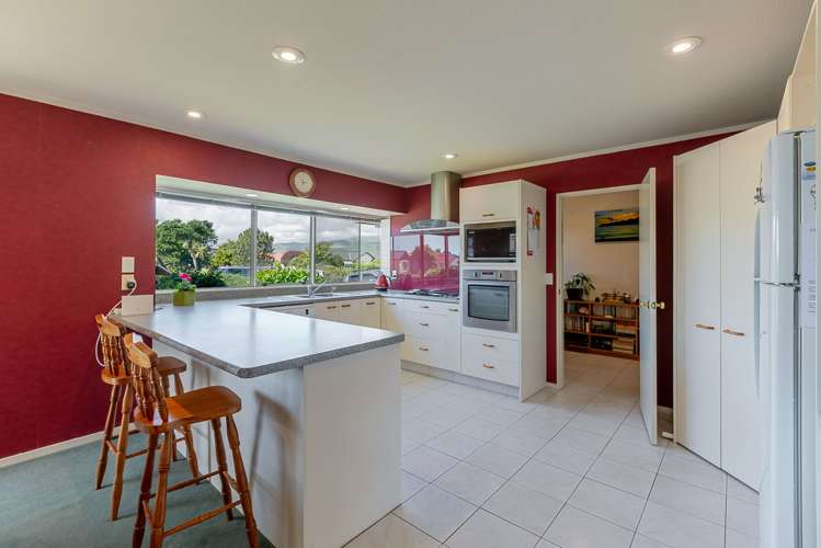 8 San Vito Place Paraparaumu Beach_1