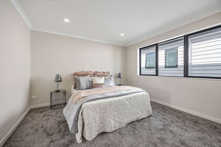 25 Knockanara Drive Flat Bush_33