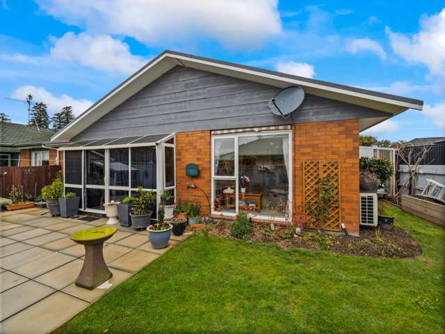Sort after location, seldom available!
