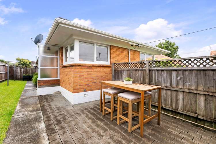 1/11 Dallinghoe Crescent Milford_24