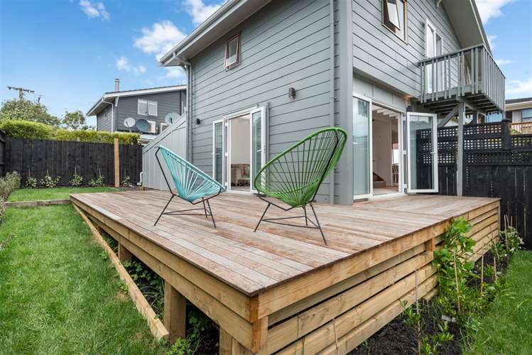 2/5 Eversleigh Road Belmont_22