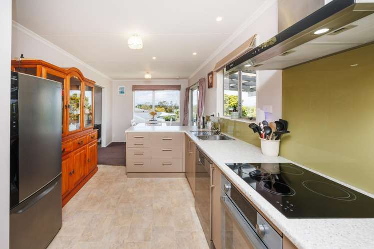 10 Heatherlea Heights Feilding_7