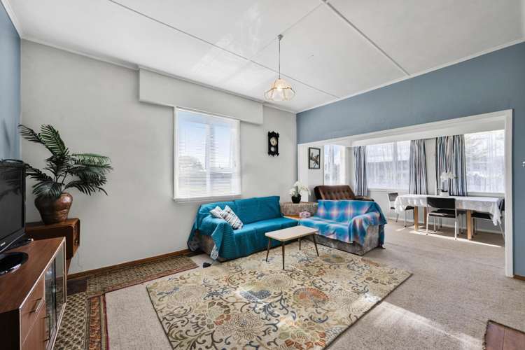 67 King Street Opunake_3