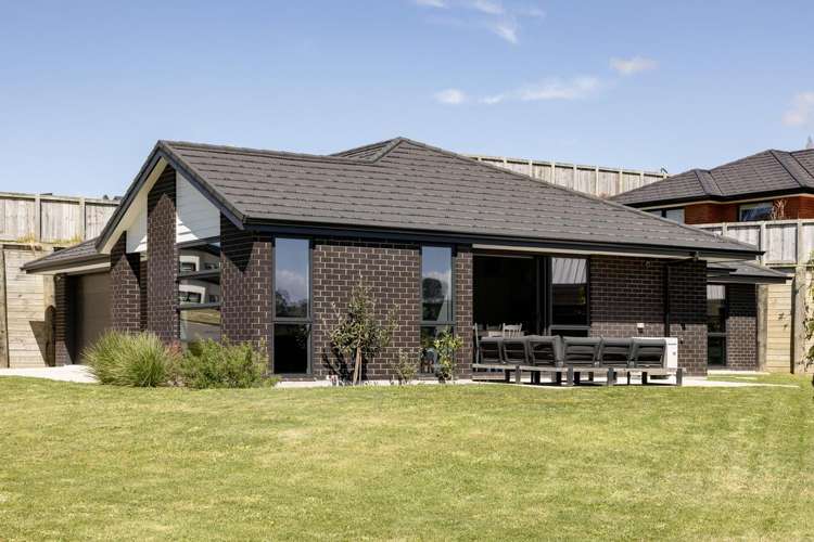 180 Adler Drive Ohauiti_17