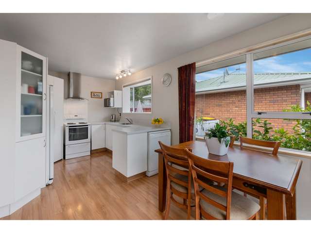 2/5 Broadbent Street Riccarton_4