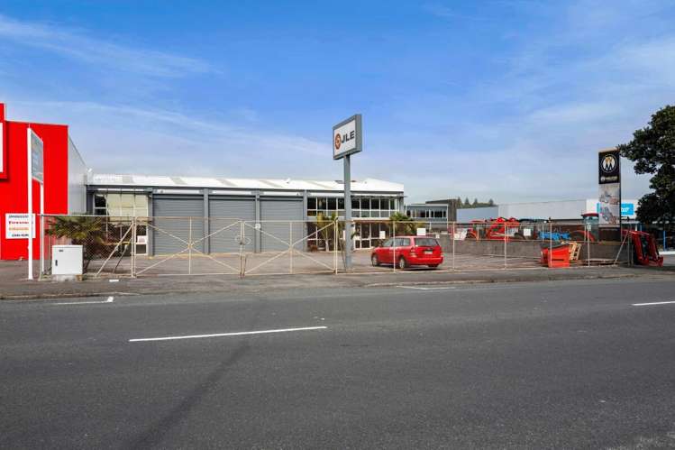 154-156 Gill Street New Plymouth_18