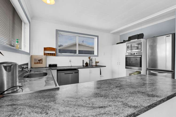 15 Shaldon Crescent Blagdon_11