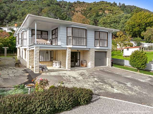 Spacious, Modern & Full of Potential !