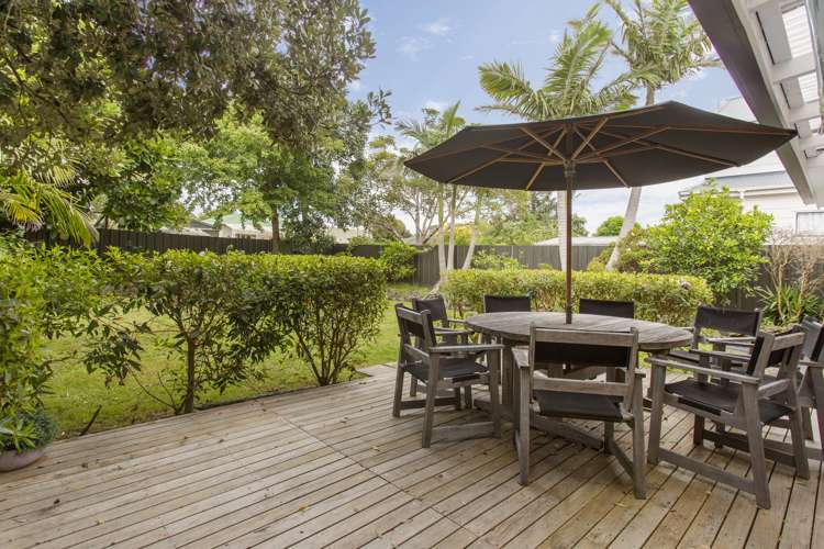 104 Peary Road Mount Eden_16