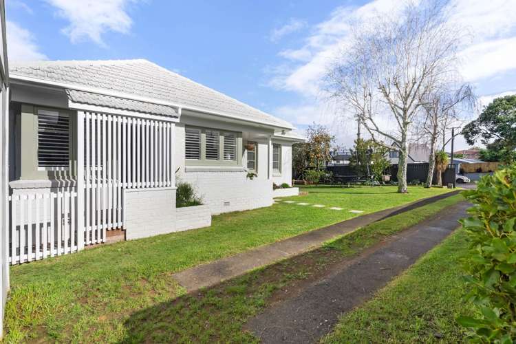 82 Hillcrest Road Papatoetoe_5