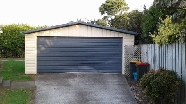 8 Hughson Place Opunake_2