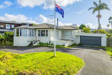 198 Riddell Road_1