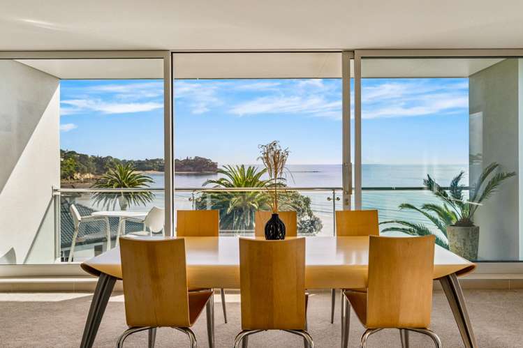 13/64 Milford Road Milford_3